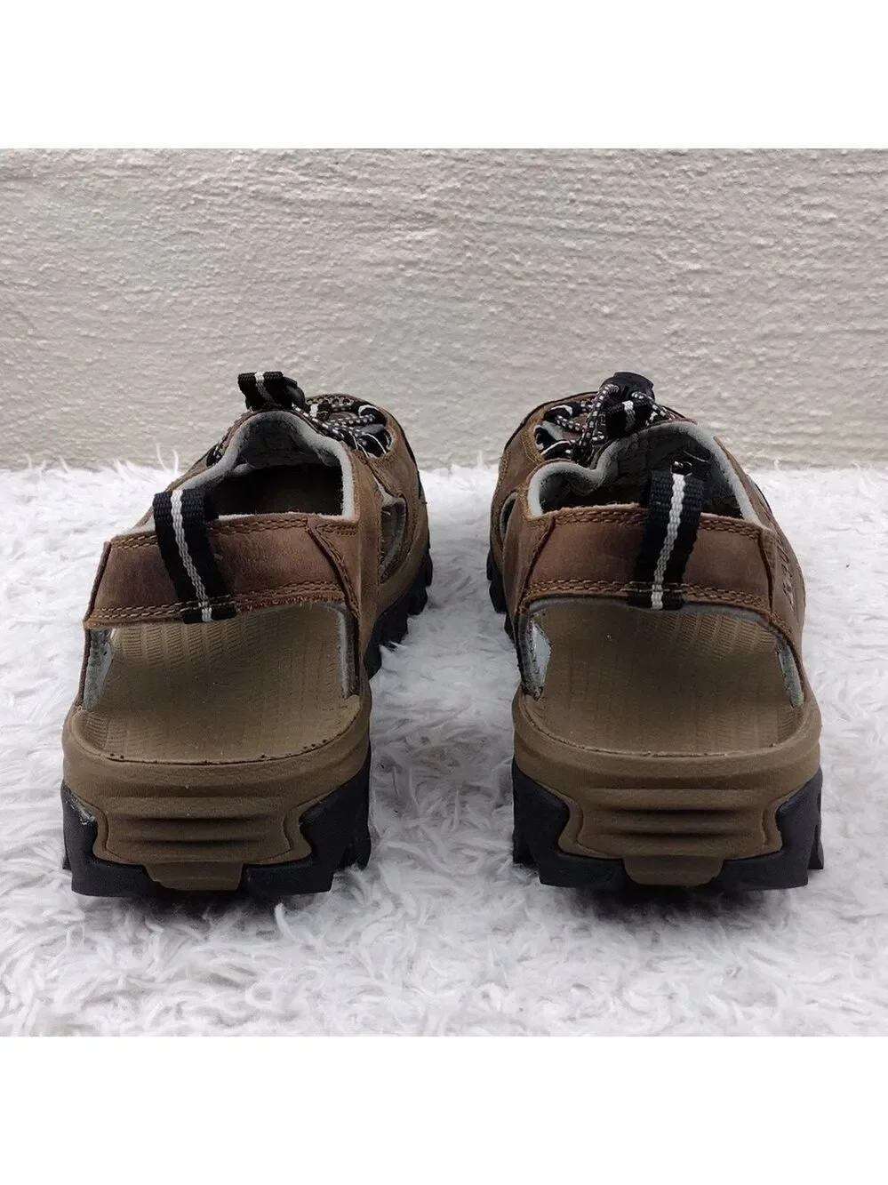 Rocky Endeavour Point Brown Leather Neoprene Round Toe Slingback Hiking Sandal